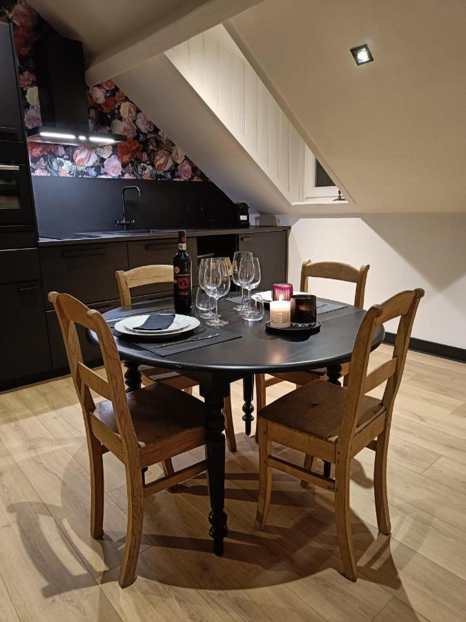 Appartement O Colombages à Les Biolles Extérieur photo